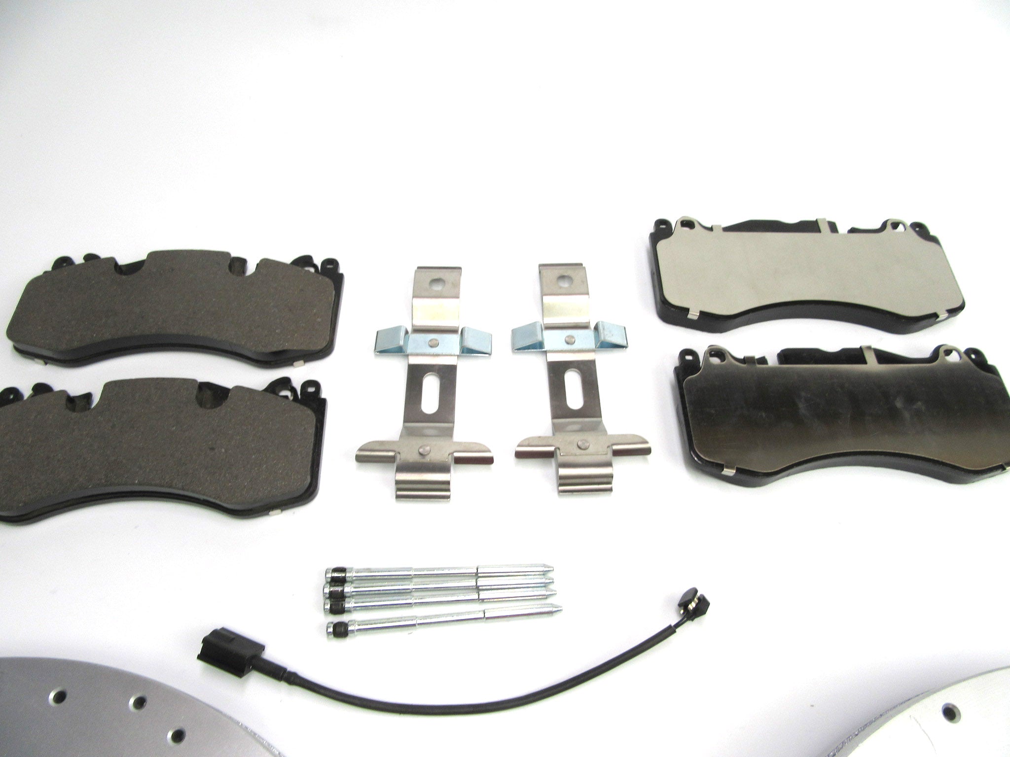 Maserati Quattroporte GTS front brake pads & rotors TopEuro low dust #604