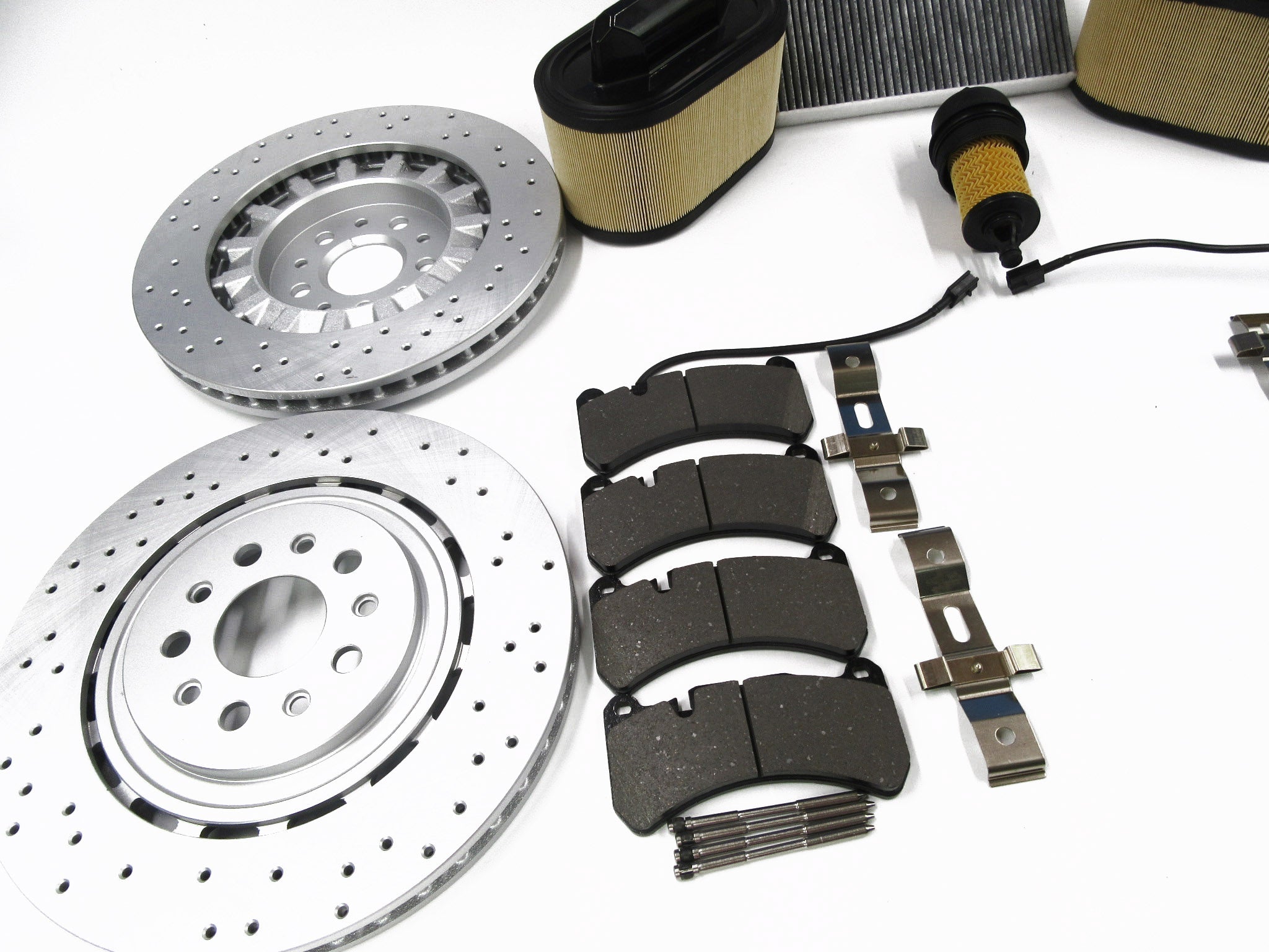 Maserati Ghibli Quattroporte brake pads rotors filters service kit #335