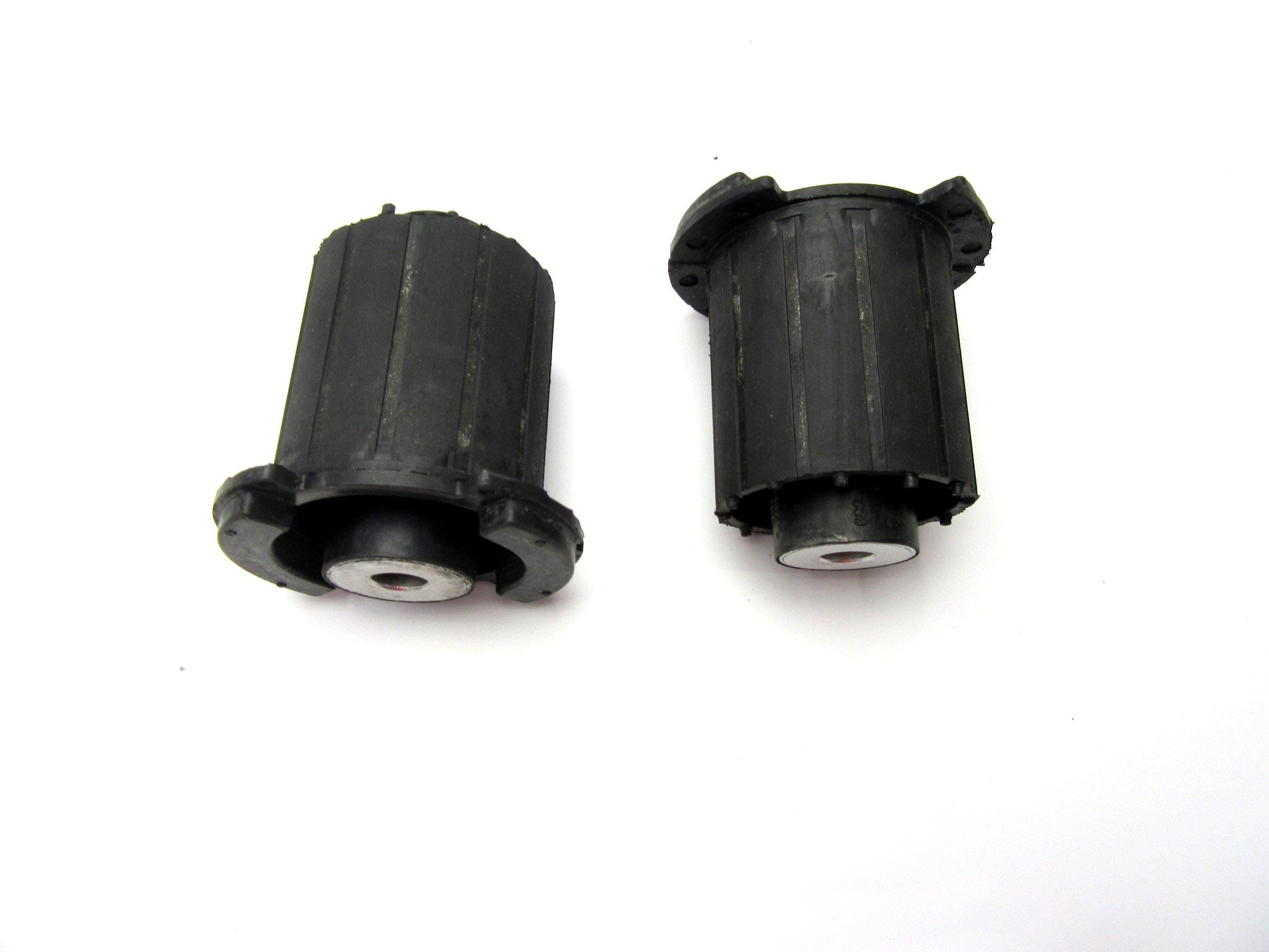 Rolls Royce Phantom Drophead Coupe upper control arms wishbone top bushing bush 2pcs #348