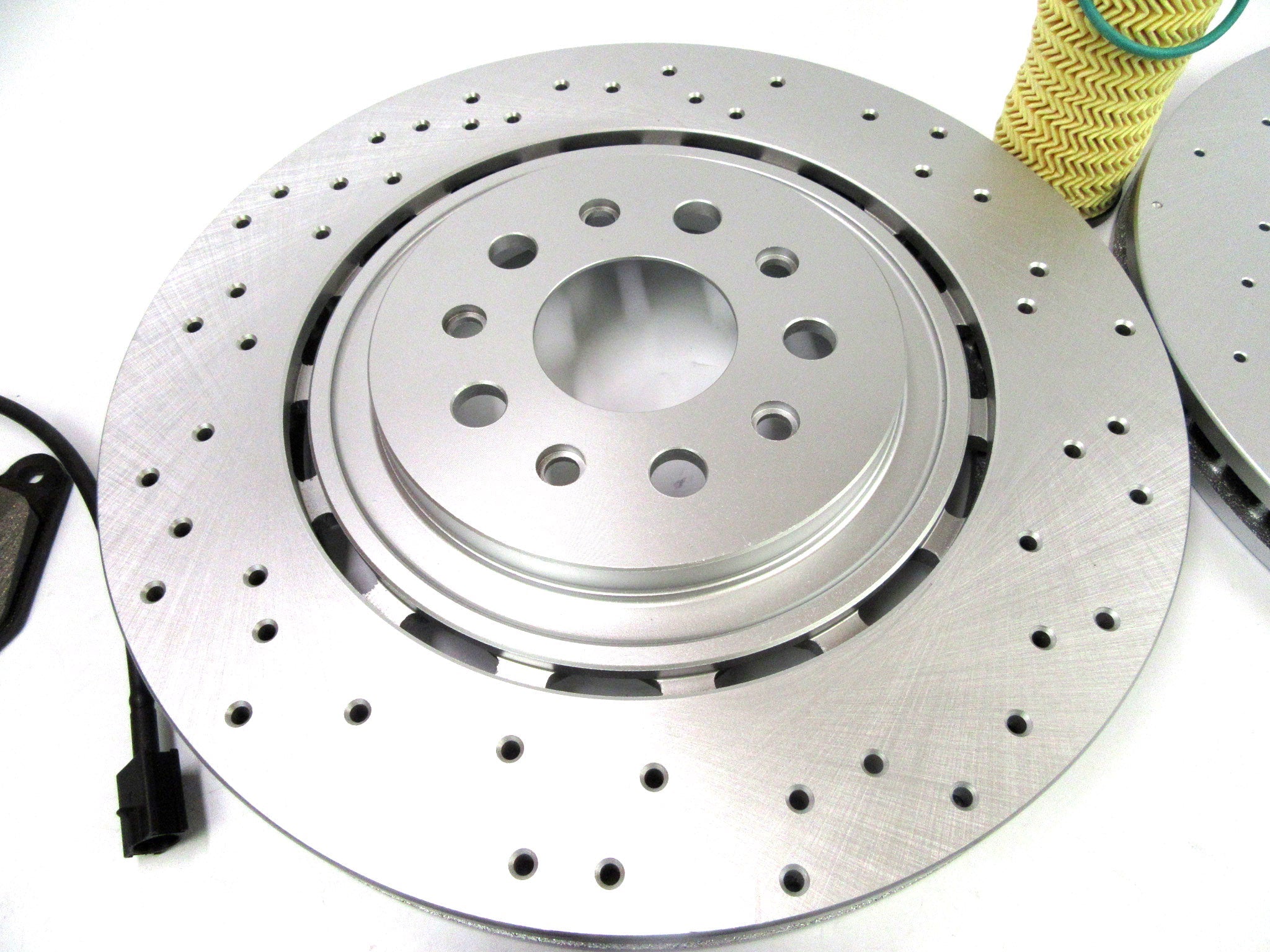 Maserati Ghibli Quattroporte 17-24 front rear brake pads & rotors FREE OIL FILTER #529