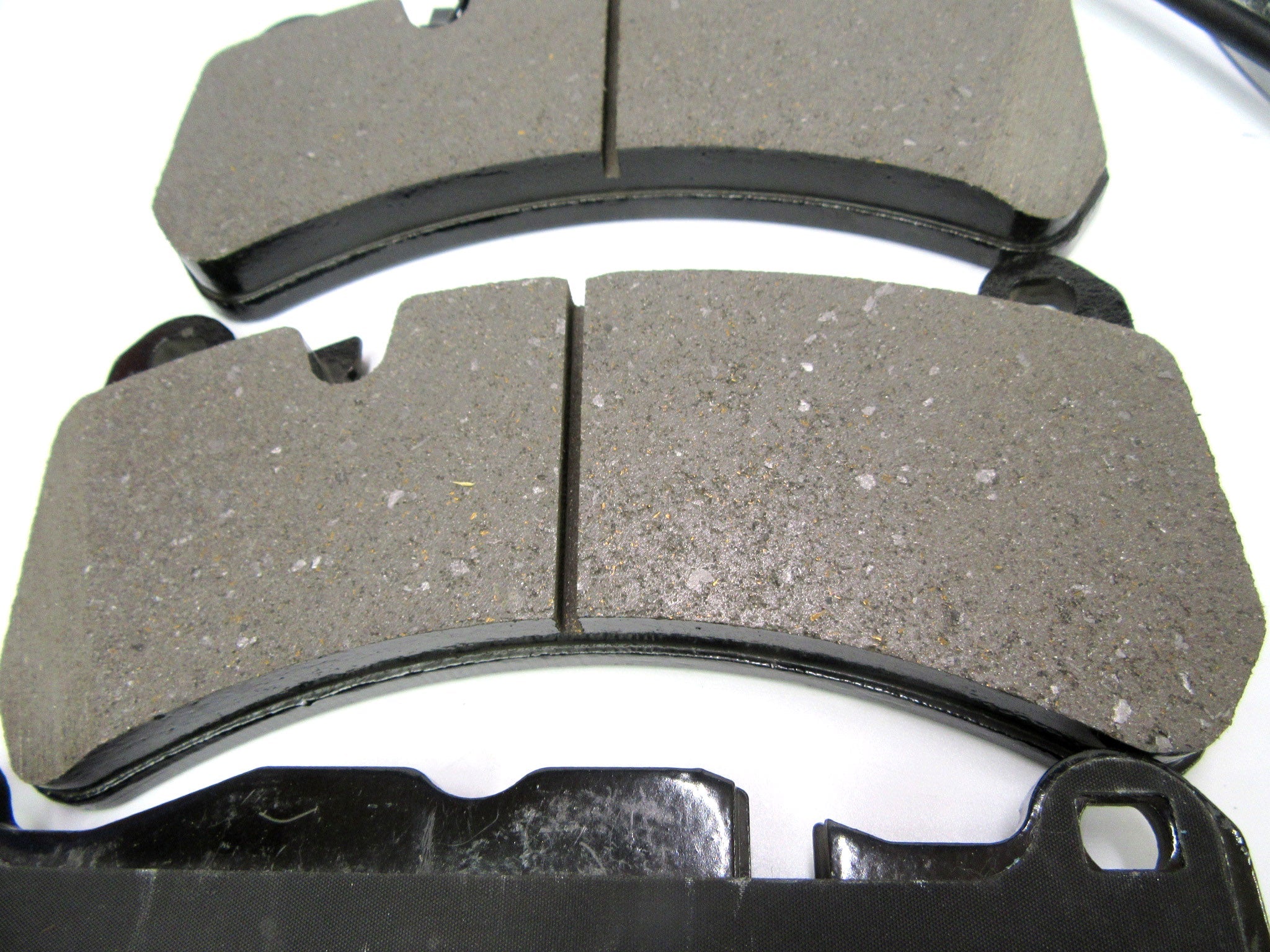 Maserati Ghibli Quattroporte 17-24 front rear brake pads & rotors FREE OIL FILTER #529