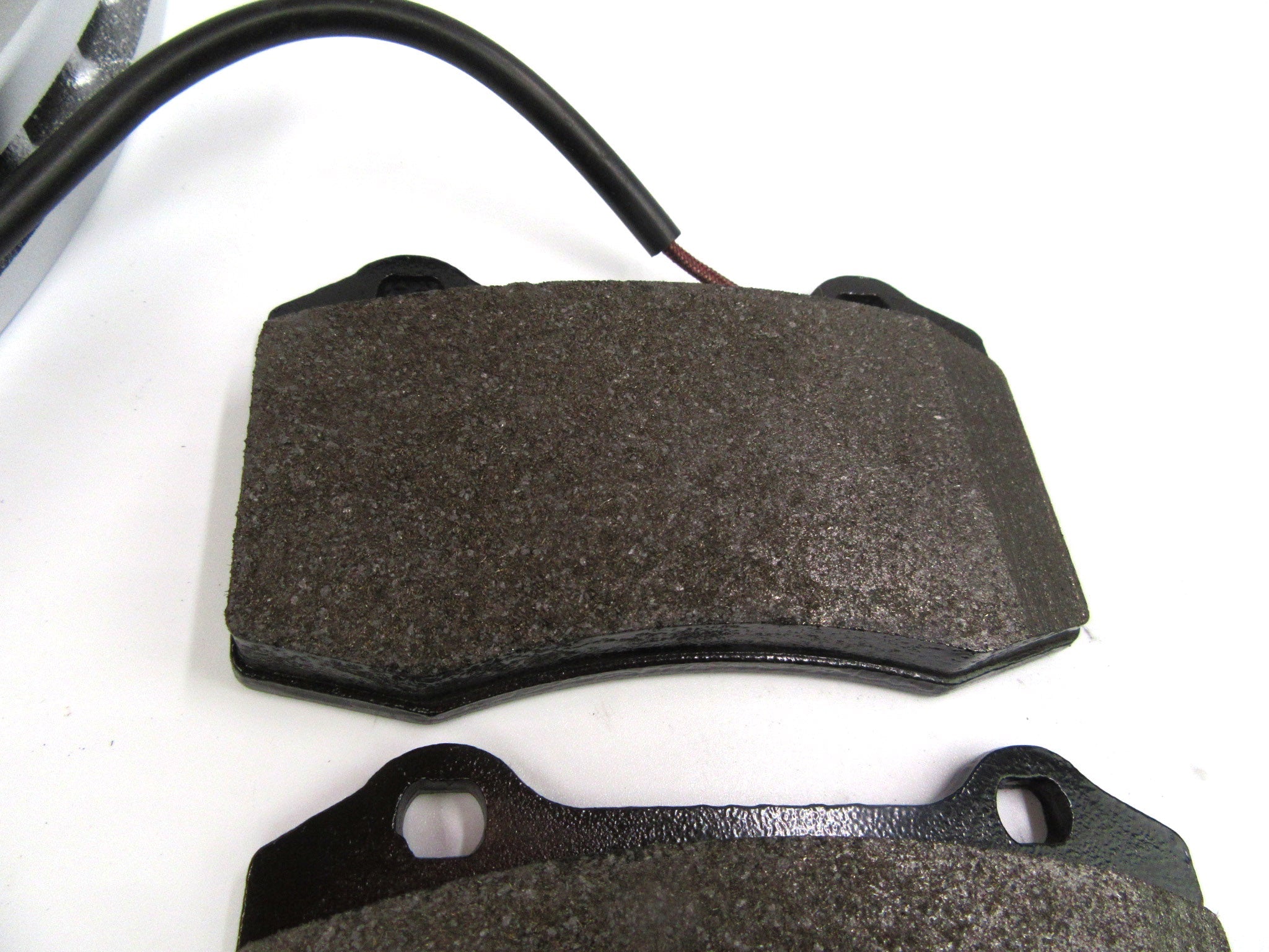 Maserati Ghibli Quattroporte 17-24 front rear brake pads & rotors FREE OIL FILTER #529