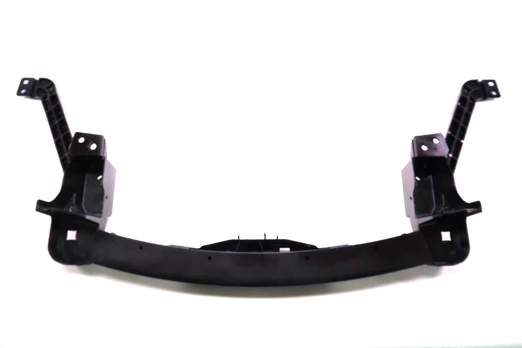 Maserati Quattroporte front cross member #2263