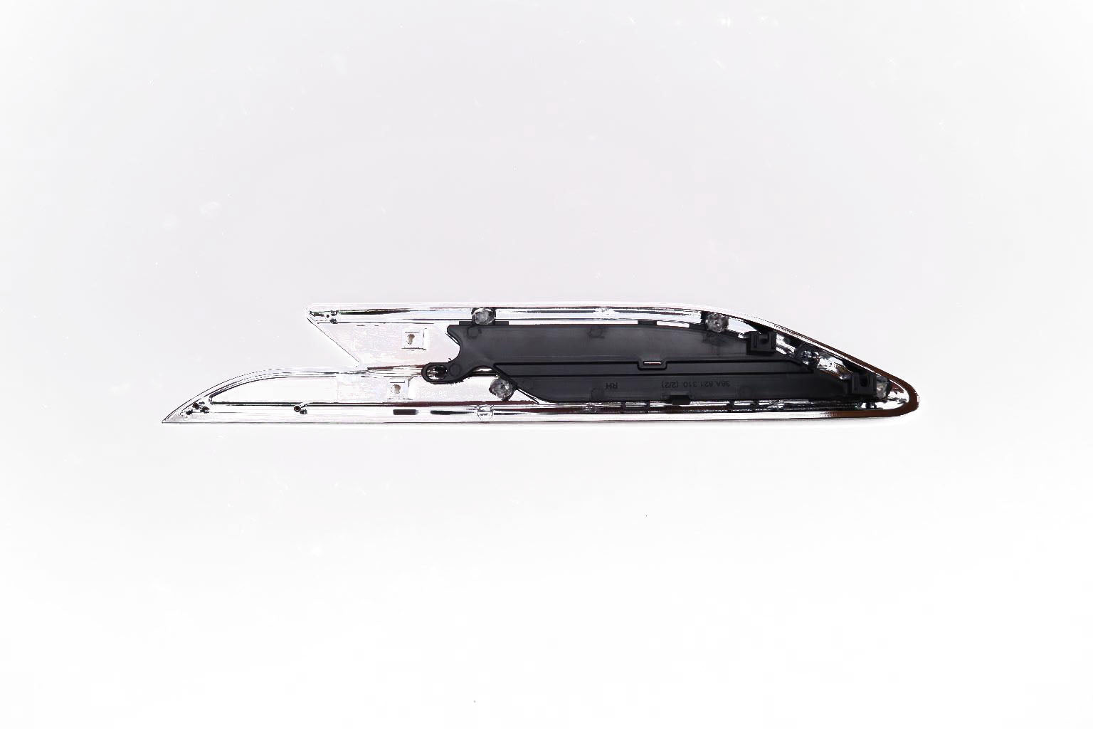 Bentley Bentayga chrome right fender air vent grill 1pc #2015