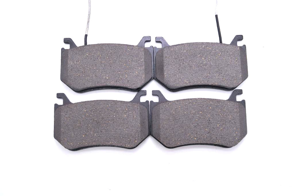 Maserati GranTurismo Gran Turismo Gt rear brake pads and rotors TopEuro #2489