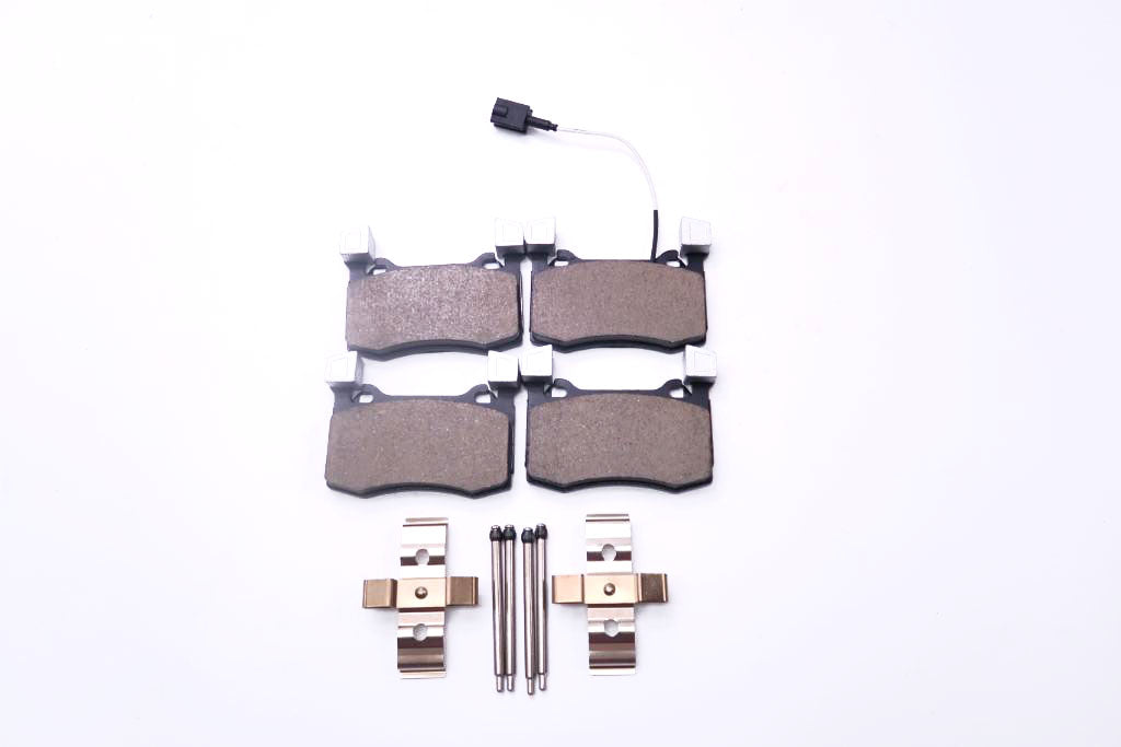 Maserati Ghibli 3.8 Trofeo front rear brake pads rotors TopEuro #2689
